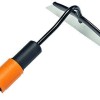 Fiskars Τσαπάκι Χειρός με Κοντάρι 25cm