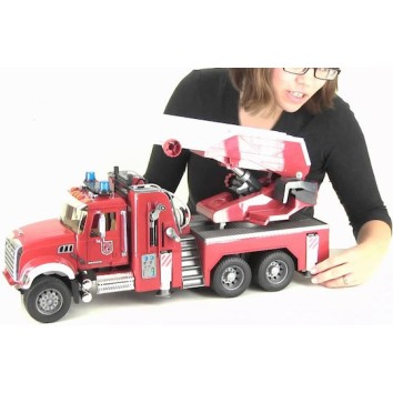 Bruder Φορτηγό Mack Granite Fire Engine with Water Pump για 3+ Ετών