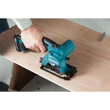 Makita Δισκοπρίονο 10.8V Solo με Σύστημα Αναρρόφησης