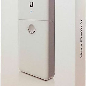 Ubiquiti NanoSwitch PoE+ Injector