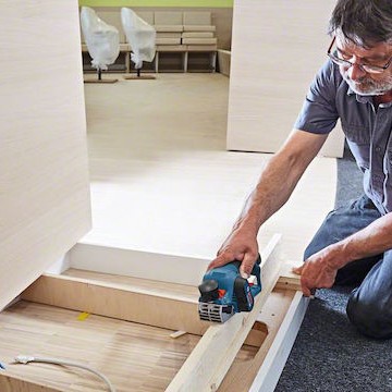 Bosch GHO 12V-20 Professional Πλάνη 12V Solo με Σύστημα Αναρρόφησης