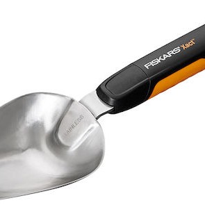 Fiskars Xact Φτυαράκι Χειρός με Πλαστική Λαβή 39.6cm