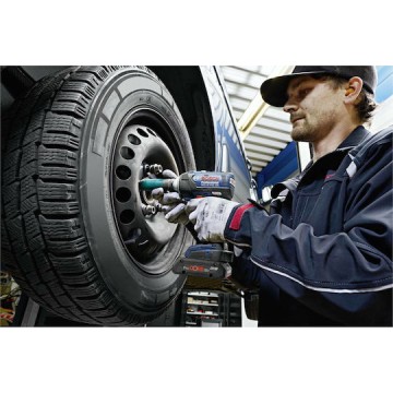 Bosch Σετ 2 Μπαταριών Εργαλείου Λιθίου 18V Χωρητικότητας 4Ah με Φορτιστή GAL 18V-40