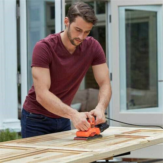 Black & Decker Παλμικό Τριβείο 150W με Σύστημα Αναρρόφησης