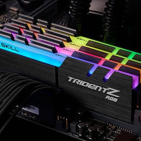 G.Skill Trident Z RGB DDR4 32GB RAM με 4x8GB Modules και Ταχύτητα 3600 για Desktop