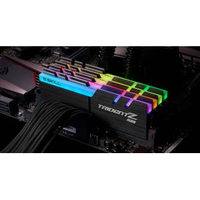 G.Skill Trident Z RGB DDR4 64GB RAM με 4x16GB Modules και Ταχύτητα 3600 για Desktop