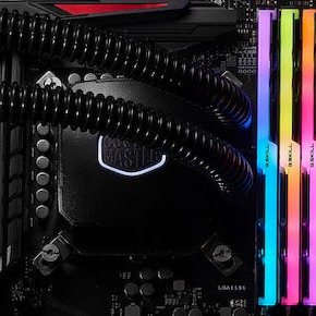 G.Skill Trident Z RGB DDR4 32GB RAM με 4x8GB Modules και Ταχύτητα 4000 για Desktop