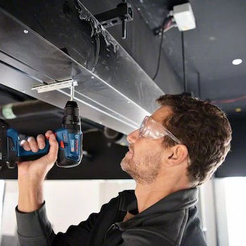 Bosch GSB 18V-55 Κρουστικό Δραπανοκατσάβιδο Μπαταρίας Brushless 18V 2x4Ah