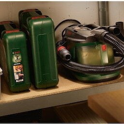 Bosch EasyVac 3 Σκούπα Υγρών / Στερεών 700W με Πλαστικό Κάδο 3lt