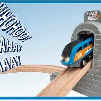 Brio Toys Smart Tech Sound Action Σετ με Τρενάκι με Ήχο και Φως για 3+ Ετών