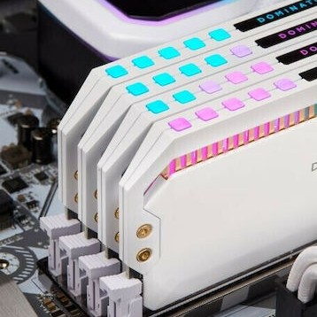 Corsair Dominator Platinum RGB DDR4 16GB RAM με 2x8GB Modules και Ταχύτητα 3200 για Desktop