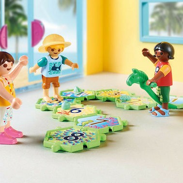 Playmobil Family Fun Kids Club για 4 ετών