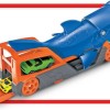 Hot Wheels Shark Chomp Transporter Σετ με Φορτηγό 1:64 για 4+ Ετών