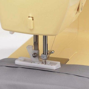 Singer Οικιακή Ραπτομηχανή Κίτρινη