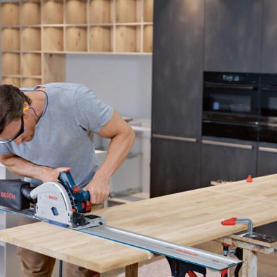 Bosch GKT 18V-52 GC Δισκοπρίονο 18V Solo με Ρύθμιση Ταχύτητας και με Σύστημα Αναρρόφησης