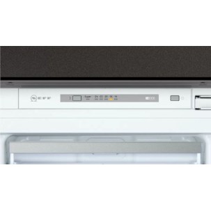 Neff Εντοιχιζόμενος Όρθιος Καταψύκτης 72lt