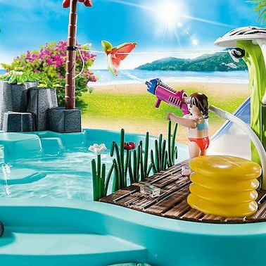 Playmobil Family Fun Small Pool with Water Sprayer για 4-10 ετών