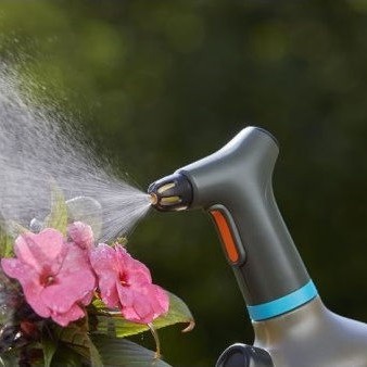 Gardena EasyPump Ψεκαστήρας σε Μαύρο Χρώμα 1000ml