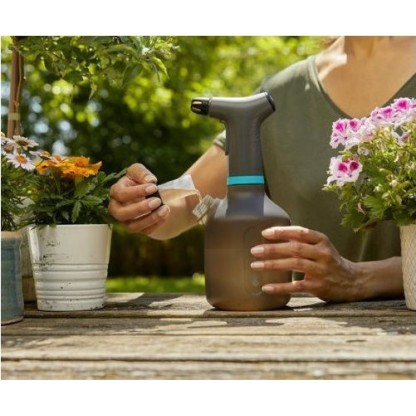 Gardena EasyPump Ψεκαστήρας σε Μαύρο Χρώμα 1000ml