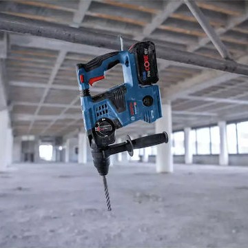 Bosch Gbh 18v-28 Cf Σκαπτικό Πιστολέτο Μπαταρίας 18V 2x8Ah με Υποδοχή SDS Plus