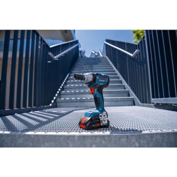 Bosch Ηλεκτρικό Εργαλείο Μπαταρίας 18V 2x4Ah