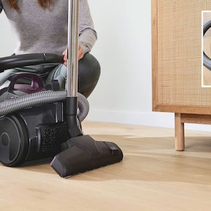 Bosch BGC05AAA1 Ηλεκτρική Σκούπα 700W με Κάδο 1.5lt Μωβ