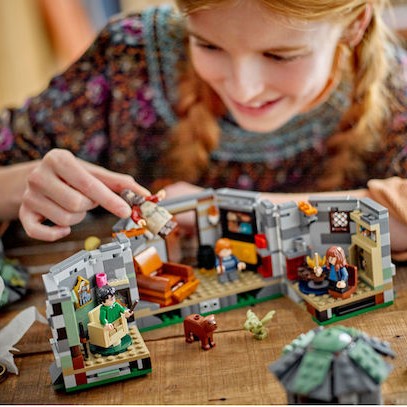 Lego Harry Potter Hagrid's Hut: An Unexpected Visit για 8+ Ετών 896τμχ