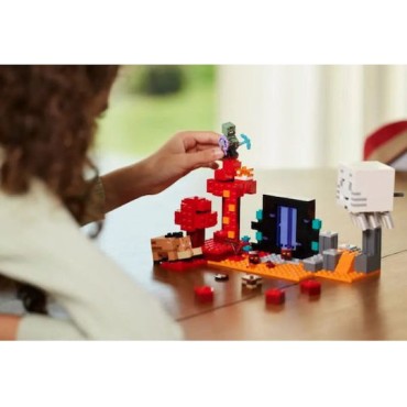 Lego Minecraft The Nether Portal Ambush για 8+ Ετών