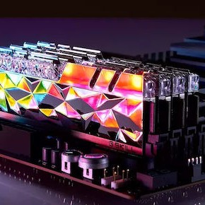 G.Skill Trident Z Royal Elite DDR4 64GB RAM με 4x16GB Modules και Ταχύτητα 3600 για Desktop