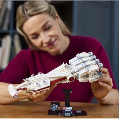 Lego Disney Tantive IV για 18+ Ετών 654τμχ