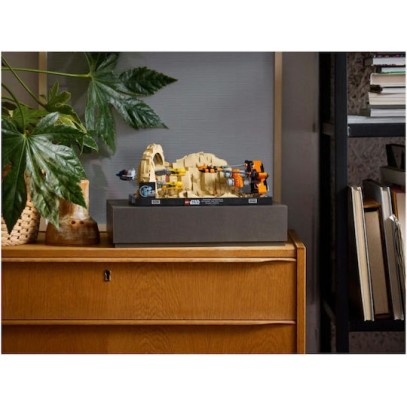 Lego Disney Mos Espa Podrace Diorama για 18+ Ετών 718τμχ