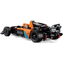Lego Technic Neom Mclaren Formula E Race Car για 9+ Ετών 452τμχ