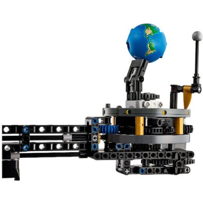 Lego Technic Planet Earth and Moon in Orbit για 10+ Ετών