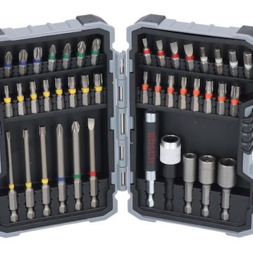 Μυτες & Καρυδακια Σετ 43τμχ + Σκουφος Bosch 0615997658