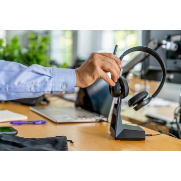 Poly Voyager 4320 VOIP Headset (77Z00AA)