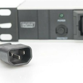 Digitus Πολύπριζο Rack με 10x C13 Ports Μαύρο