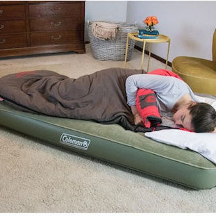 Coleman Φουσκωτό Στρώμα Ύπνου Μονό με Ενσωματωμένη Αντλία Maxi Comfort 198x82x22εκ.