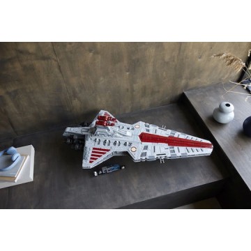 Lego Star Wars Venator-class Republic Attack Cruiser για 18+ Ετών