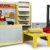 Bruder Παιχνίδι Μινιατούρα Κατάστημα DHL με Υπάλληλο για 4+ Ετών