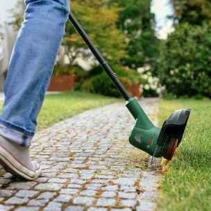 Bosch EasyGrassCut 18-26 Χορτοκοπτικό Μπαταρίας Ώμου / Χειρός 18V 2.5Ah 2.1kg