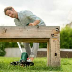 Bosch Universal Grass Cut 18 Χορτοκοπτικό Μπαταρίας Ώμου / Χειρός 18V Solo 2.7kg