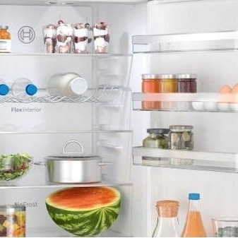 Bosch Ψυγειοκαταψύκτης 363lt NoFrost Υ203xΠ60xΒ66.5εκ. Μαύρος KGN39VXBT