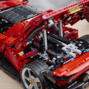 Lego Technic Ferrari Daytona Sp3 για 18+ Ετών 3778τμχ