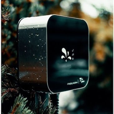 Juice Technology Επιτοίχιος Τριφασικός Σταθμός Φόρτισης 11kW με Ενσωματωμένο Καλώδιο Type 2