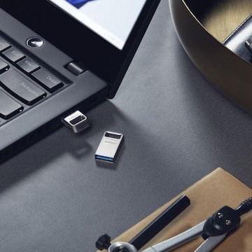 Kingston DataTraveler Micro Gen2 256GB USB 3.2 Stick Ασημί