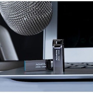 Adata UR340 128GB USB 3.2 Stick Ασημί