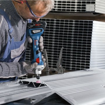 Bosch Ευθύς Λειαντήρας 18V Solo