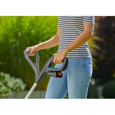 Gardena Χορτοκοπτικό Ώμου / Χειρός Μπαταρίας 18V 2kg με 1 Μπαταρία 2Ah