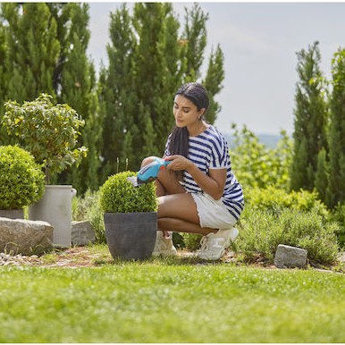 Gardena ComfortCut Li Μπορντουροψάλιδο Μπαταρίας 3.6V με Μήκος Λάμας 8cm