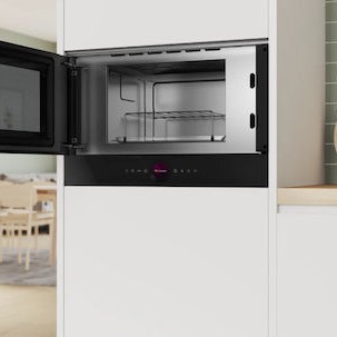 Bosch Εντοιχιζόμενος Φούρνος Μικροκυμάτων με Grill 21lt Μαύρος
